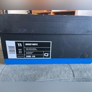 Q4 Sports Q4MB-014 Bright White Black Blue High Top Basketball Sneaker